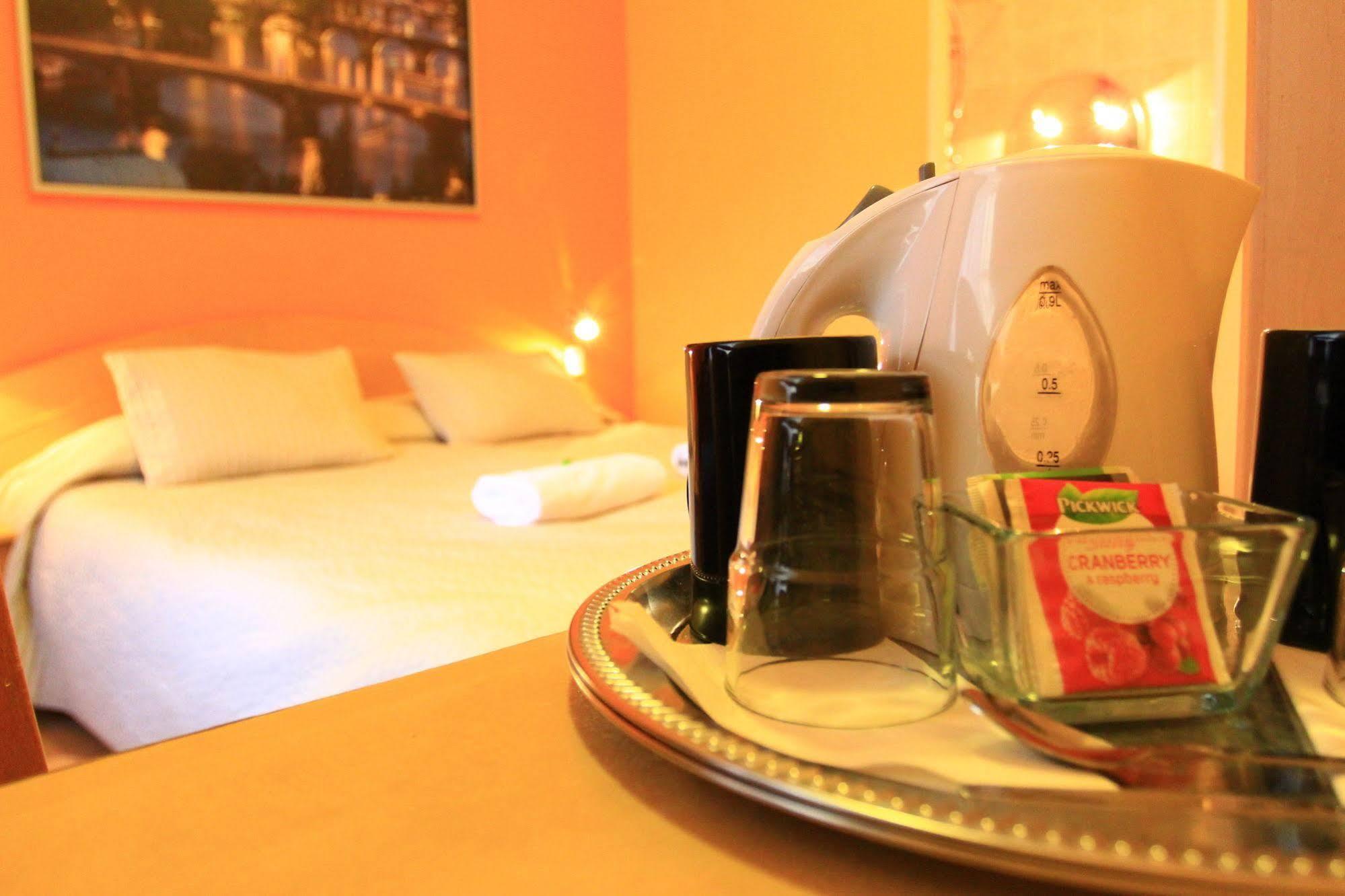 City Lounge Crown Hotel Прага Экстерьер фото